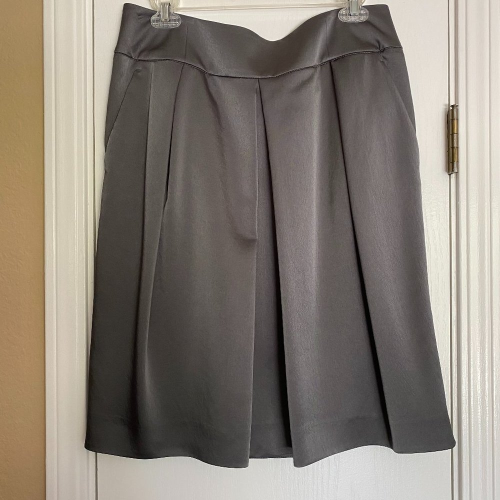 valentino roma skirt w/ pockets